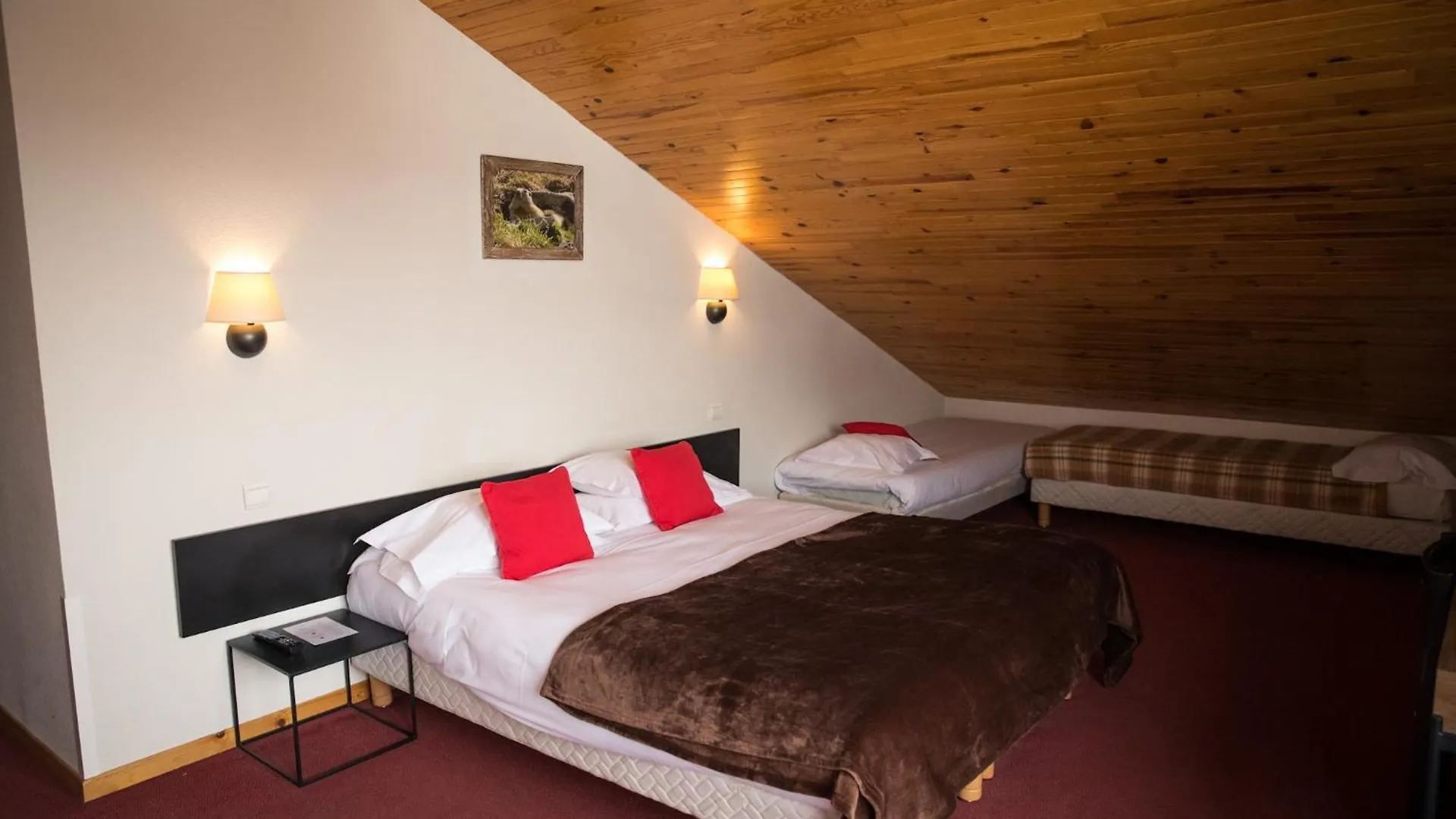***  Hotel Emeraude Peisey-Nancroix France
